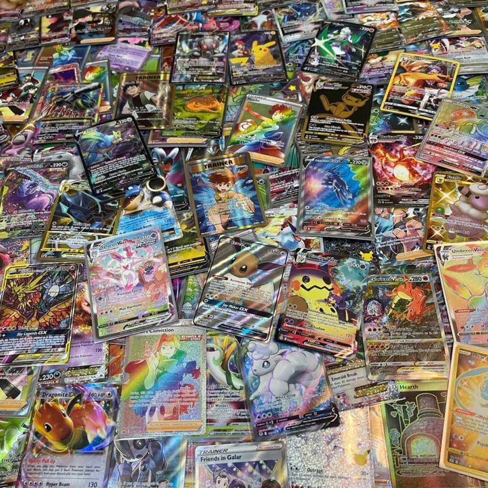 Ultra Rare Pokémon Card Pack